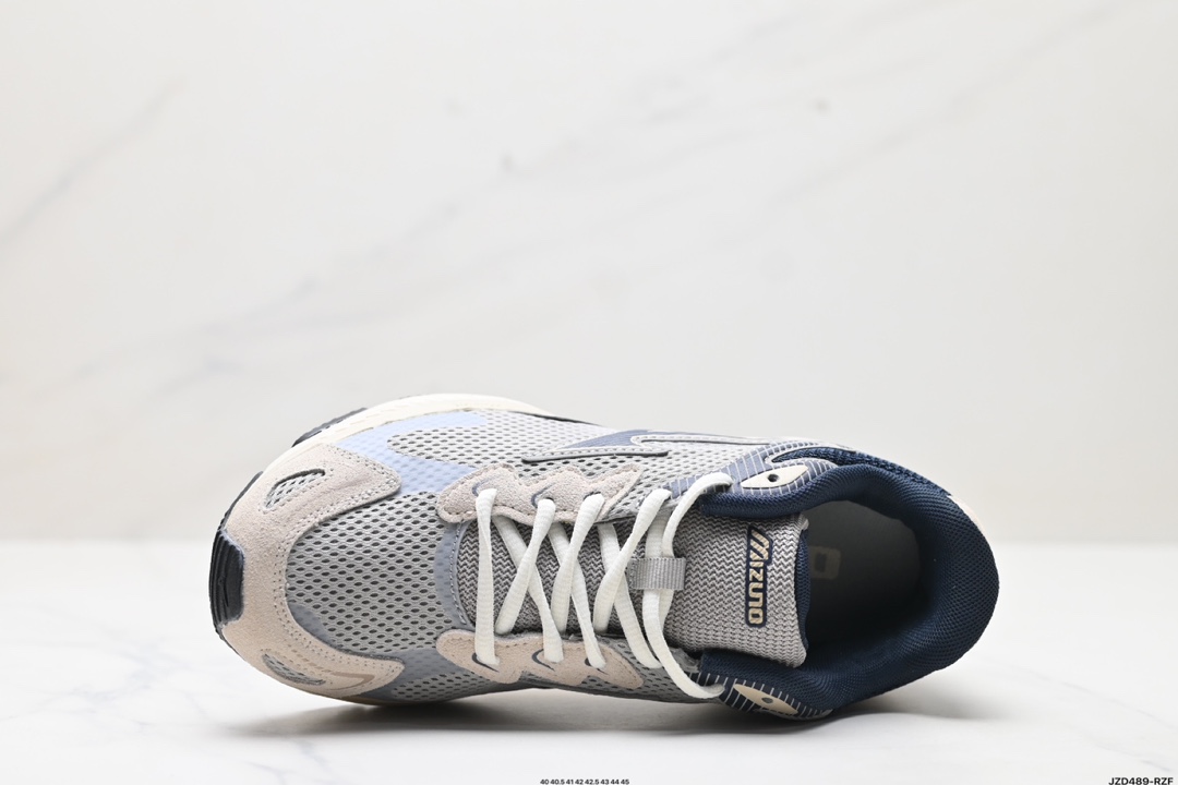 Mizuno Shoes